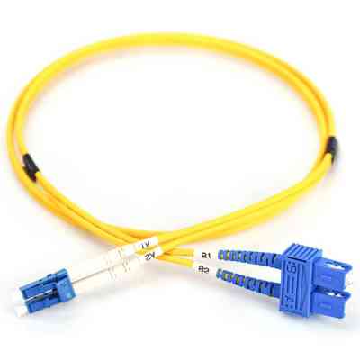 Оптический патчкорд Digitus LC/UPC-SC/UPC,9/125,OS2,duplex,2m (DK-2932-02) Винница