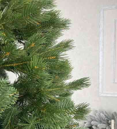 Искусственная елка Классик конусная (Зеленая) 2.6м Винница