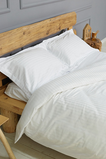 Комплект постельного белья Ideal Textile страйп-сатин белый двуспальный евро Полоска 1 см (56860696) Черновцы - изображение 6