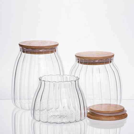 Yiwu Набір банок для сипучих продуктів скляні з бамбуковими кришками 3 штуки 0.5/0.8/1 л 64486- Коломия