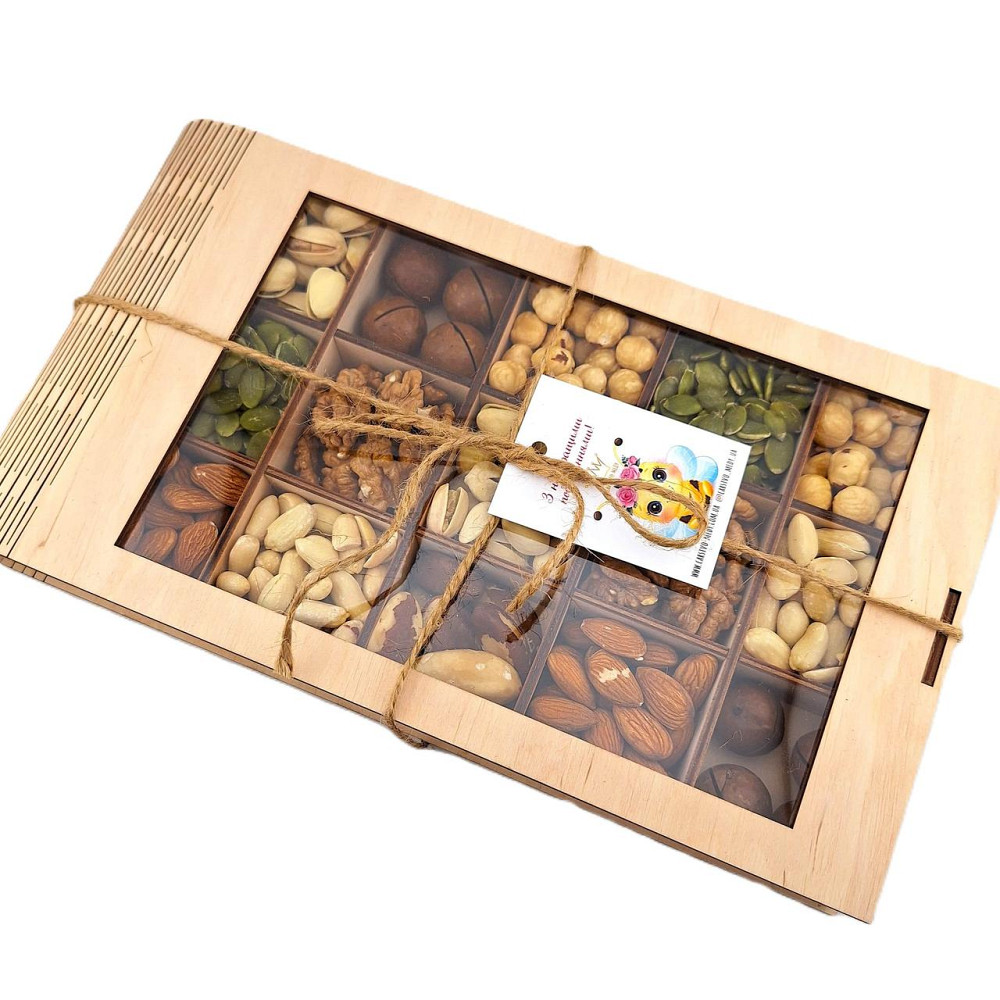 Подарунковий набір горіхів у дерев'яній коробочці 500 грамів. Одеса - фото 1