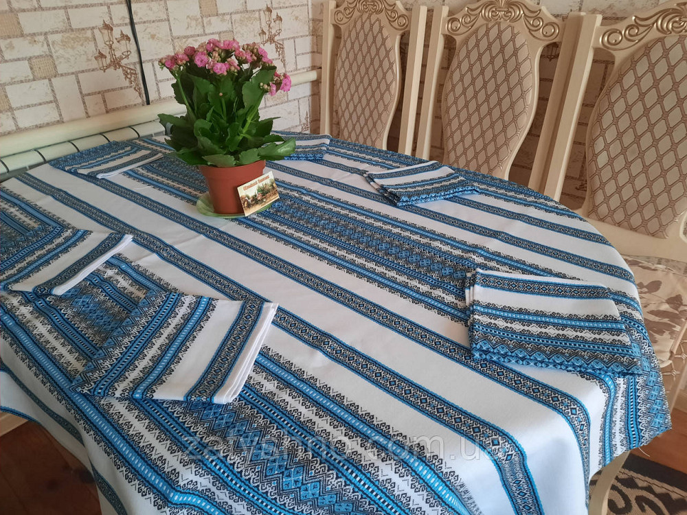 Голубая вышитая скатерть с салфетками Киев - изображение 6