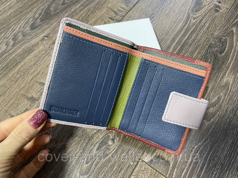 Маленький жіночий шкіряний гаманець світло-рожевого кольору на магнітній фіксації ST 259 Київ - фото 5