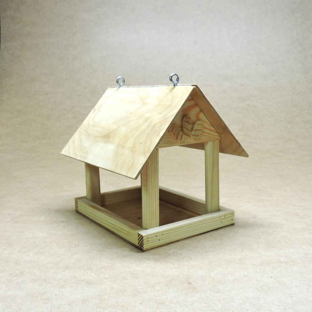 Кормушка садовая для птиц 