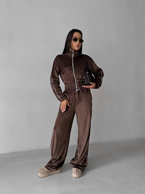 Жіночий повсякденний велюровий костюм-двійка: кофта та штани Шоколадний, 42/46 Одеса - фото 7