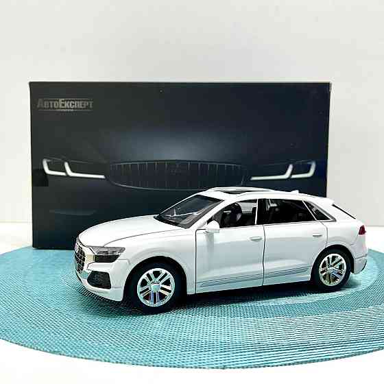 Машинка металева TK Union Group Audi Q8 відчиняються двері капот багажник масштаб 1:24 Біла (GT-5250) Чернігів