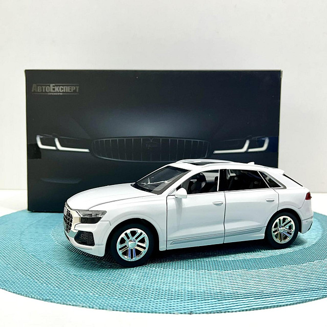 Машинка металева TK Union Group Audi Q8 відчиняються двері капот багажник масштаб 1:24 Біла (GT-5250) Чернігів - фото 6