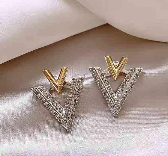 Сережки-гвоздики 