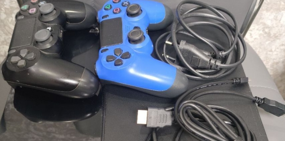 Приставка SONY PlayStation 4 Fat 2 джойстика. Киев - изображение 7