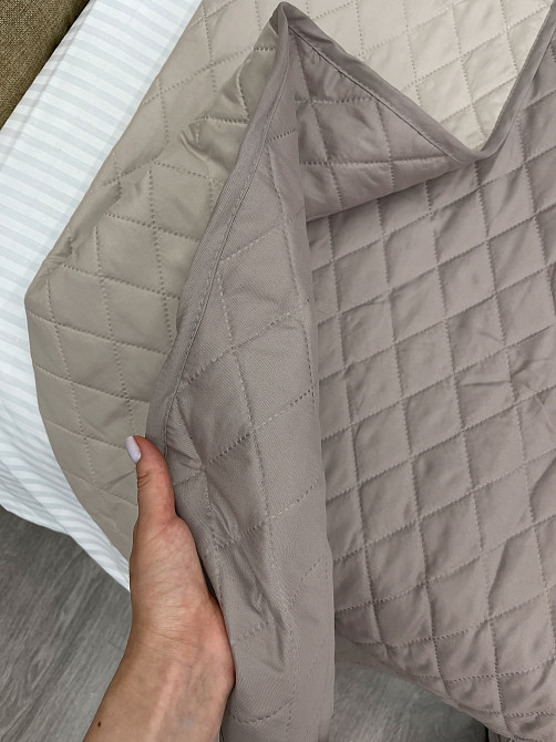 Покрывало двустороннее Decorator Microfiber ромб 210x215 см серо-коричневый с бежевым (85-022) Киев - изображение 8