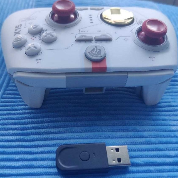 Бездротовий геймпад / Джойстик EasySMX X15 Київ - фото 2