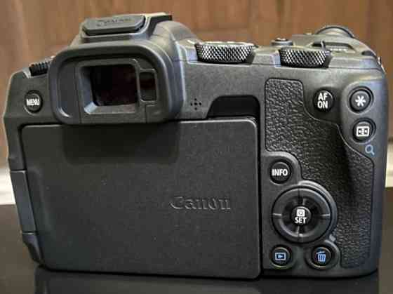 Фотоапарат Canon EOS R8 body. Київ