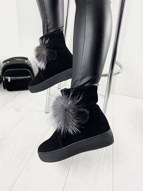 ITTS Угги жіночі ITTS чорні (зима, замша натуральна) (2356) лише 36р.37р. 37 Коломыя - изображение 1