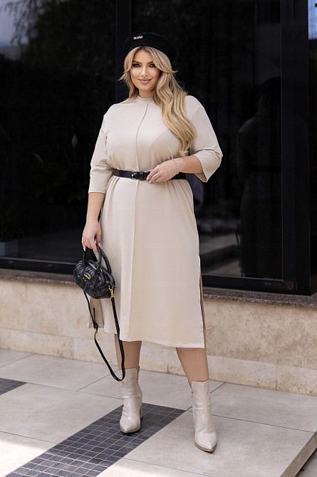 Трикотажна сукня вільного крою "Berry" | Норма і батал Бежевий, 46-48 Київ - фото 1