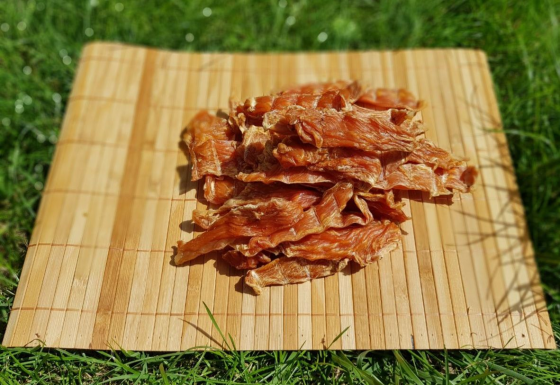 Натуральное лакомство для собак филе курицы сушеное премиум 