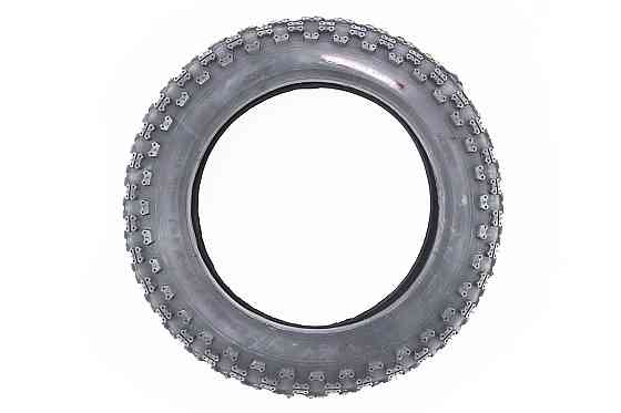 Шина 12" 1/2х2 1/4 (57-203) шипована C714 Київ