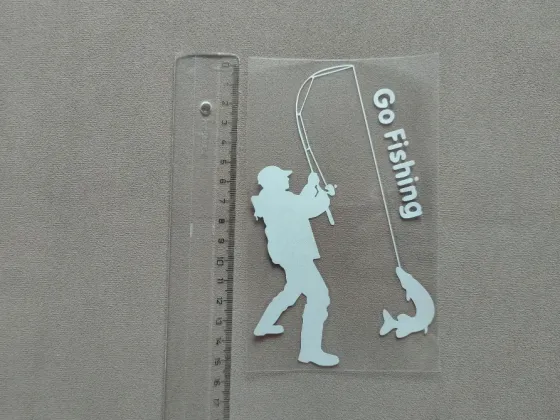 Наклейка на авто Рыбак с щукой Белая светоотражающая Киев