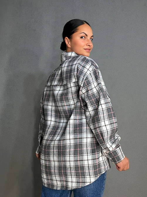 Рубашка женская Baoyu 225-1 в клетку оверсайз фланель, серый, one size Киев - изображение 18