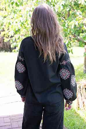 Жіноча вишиванка-сорочка з довгим рукавом лляна топ Київ