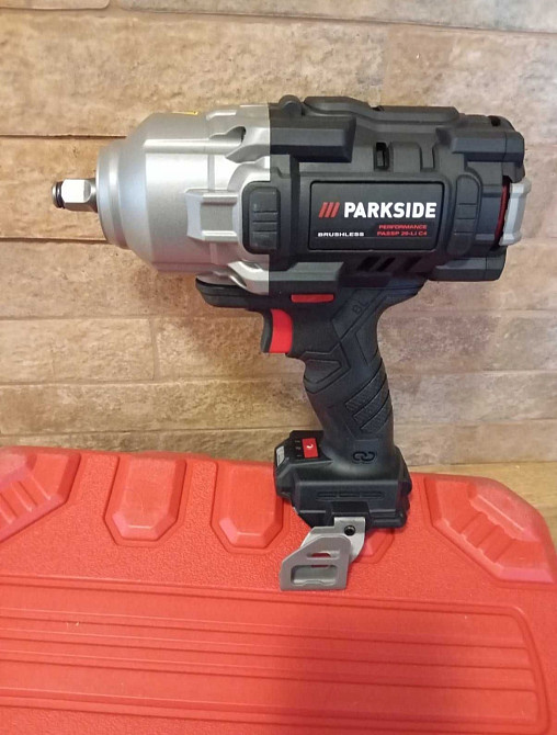Акумуляторний ударний гайковерт Parkside PASSP 20-Li C4 20В 400Нм (безщітковий, Brushle Київ - фото 6
