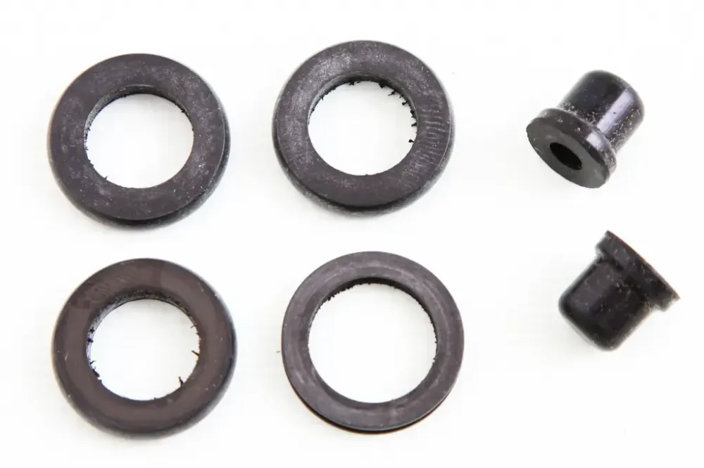 Р/к главного цил-ра тормозов 2108 КРТ (4 манжеты, 2 колпачка) Винница - изображение 1