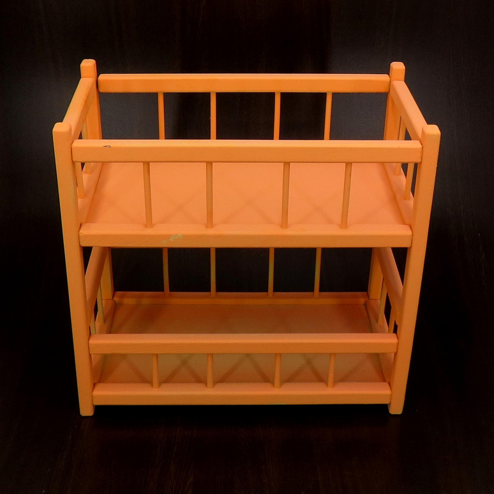 Кровать для кукол 