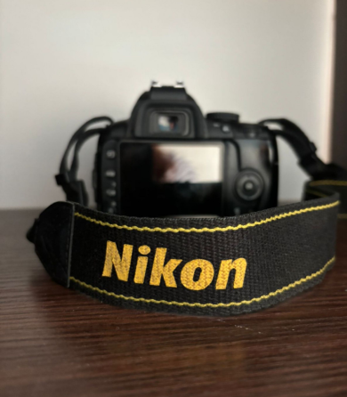Фотоаппарат Nikon D3000 Киев
