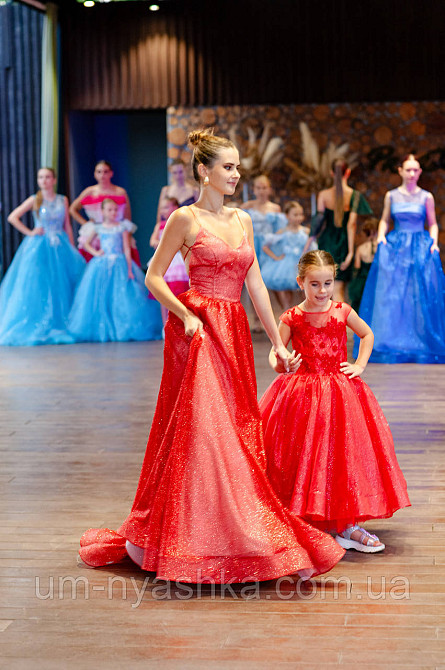 Платья FAMILY LOOK на годик, FAMILY LOOK мама-дочка Кривой Рог - изображение 2