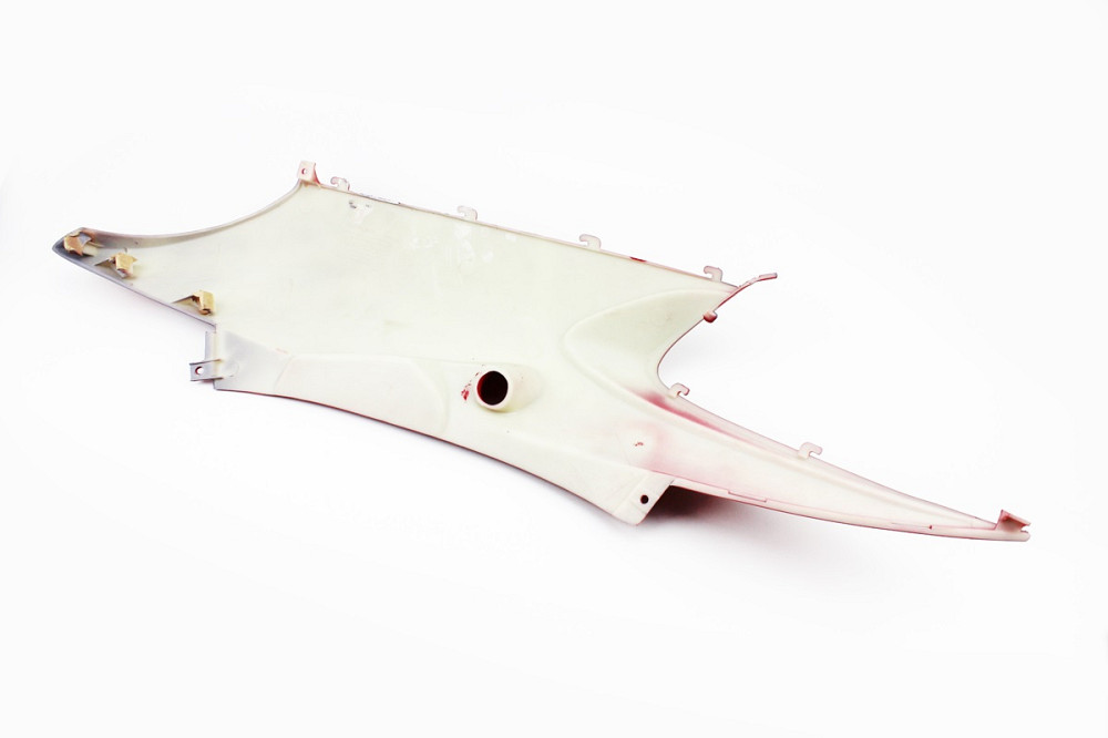 Viper - VICTORI пластик - бічний задній правий, ЧЕРВОНИЙ Киев - изображение 2