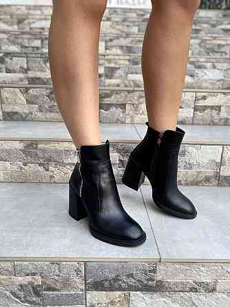 Чорні жіночі шкіряні черевики на стійкому каблуці весна осінь демісезонні, з натуральної шкіри Коломия