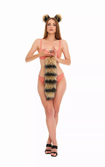 Анальний хутряний хвіст єнота без пробки, OKOVA, 50 см. Sex Aura Київ - фото 4