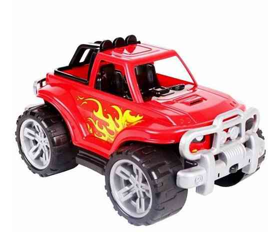 Машина внедорожник от 3-х лет Киев