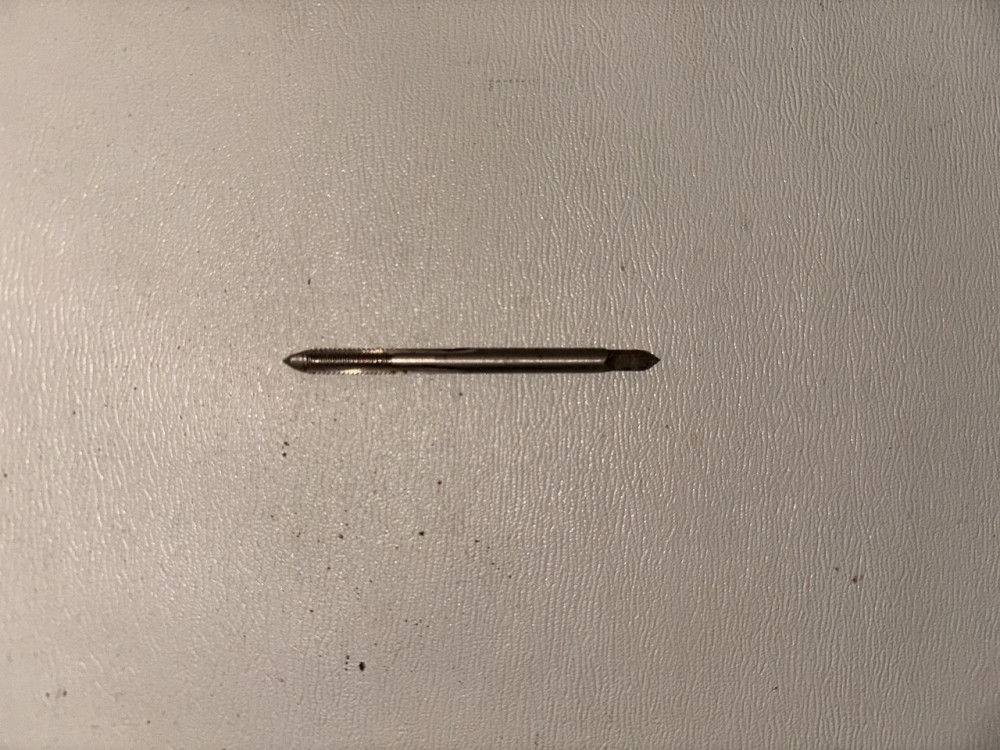 Метчик ручной М4Н2. СССР. Харьков - изображение 1