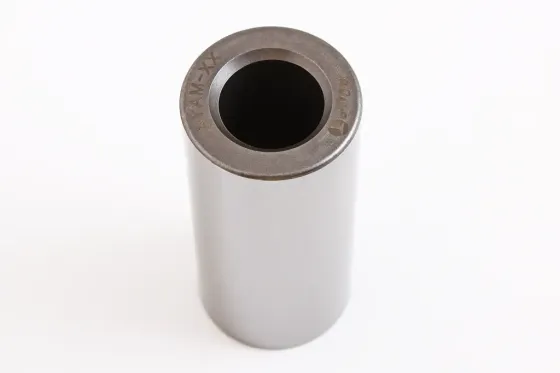 Палець поршневої ЯМЗ AMP Вінниця