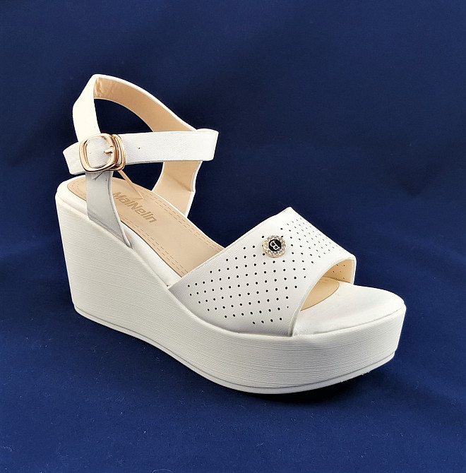 Женские Сандалии Босоножки на Танкетке Платформа Белые Летние (размеры: 38,39,40) - 15 Днепр - изображение 7