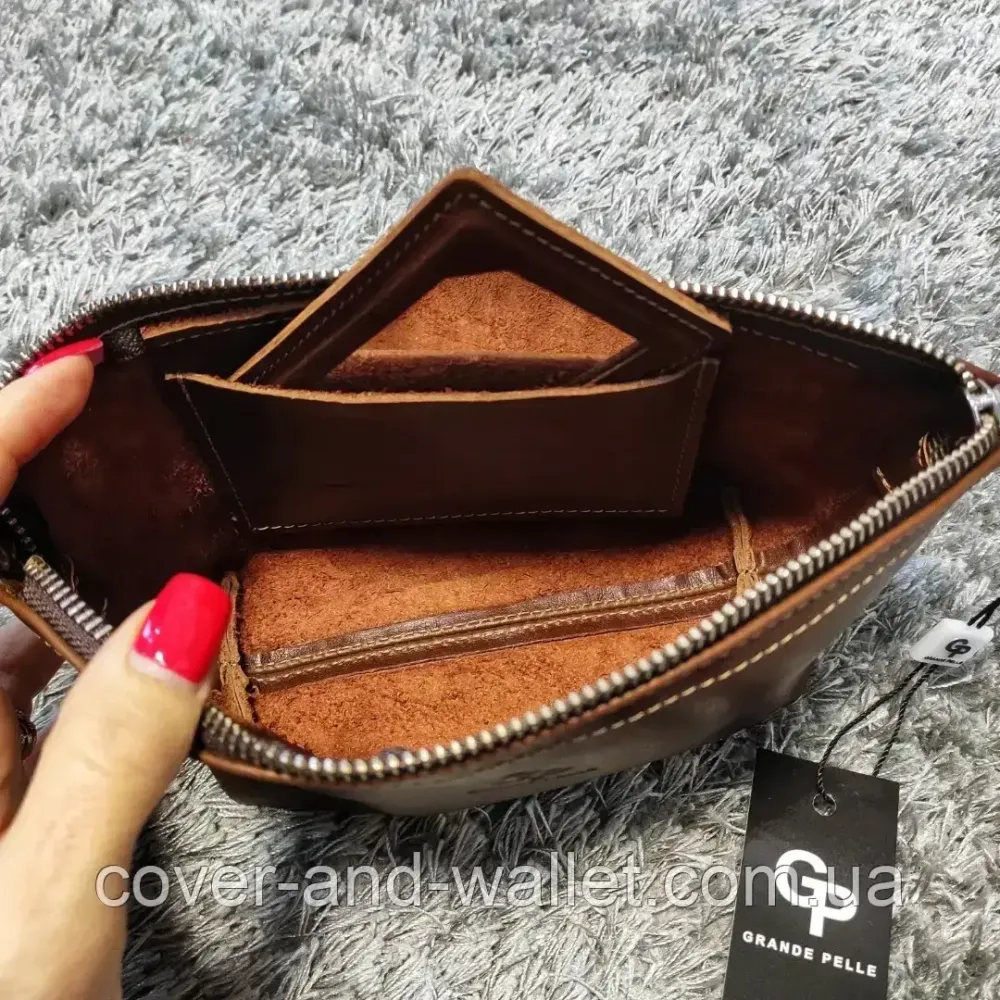 Стильна жіноча шкіряна косметичка коричневого кольору Grande Pelle Київ - фото 6