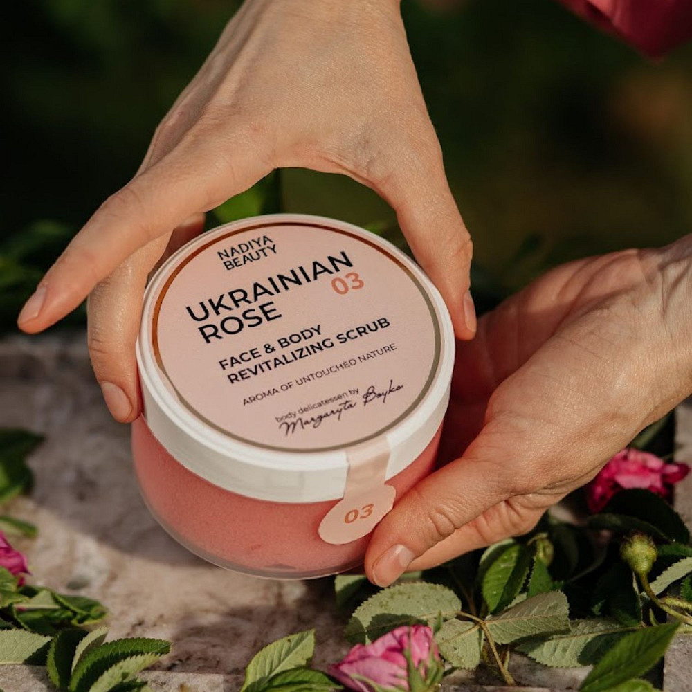 Відновлювальний скраб для обличчя та тіла Ukrainian Rose 200 мл Київ - фото 2