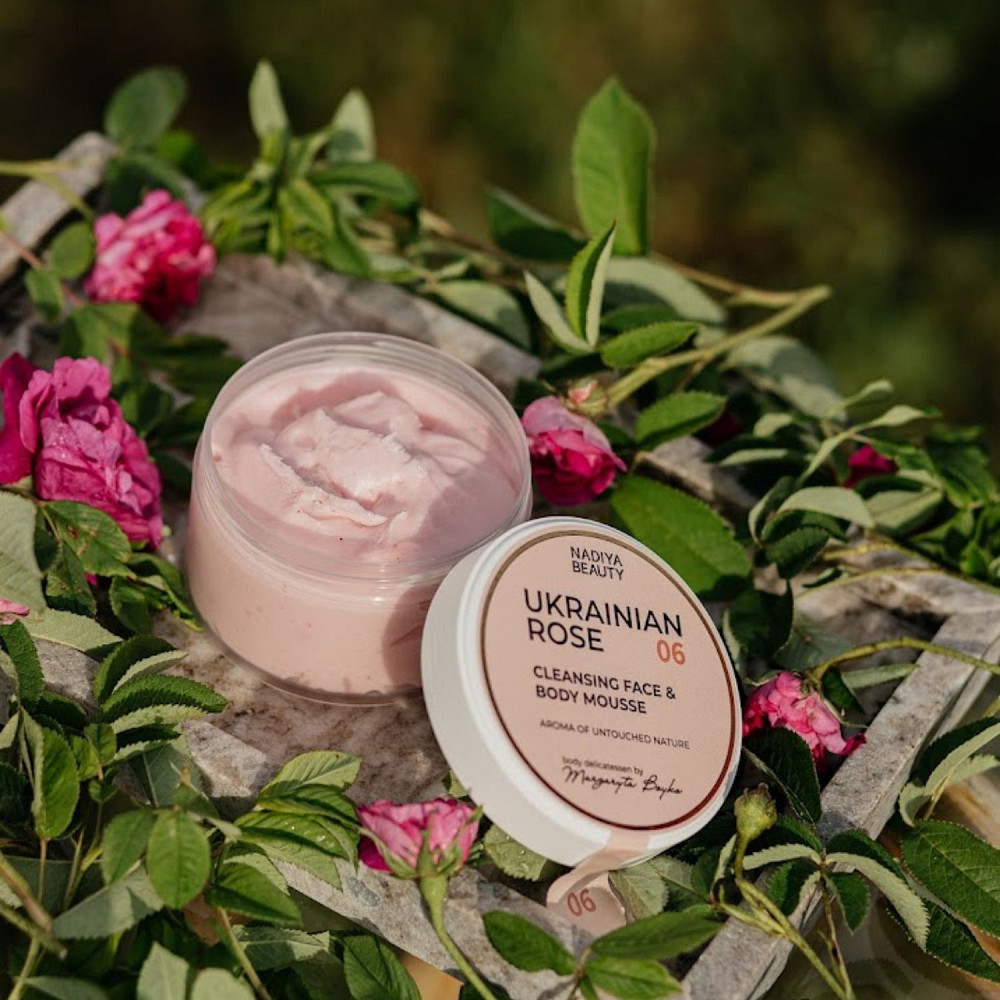 Очищуючий мус для тіла та обличчя з гліцерином і маслом ши Ukrainian Rose 200 мл Київ - фото 3