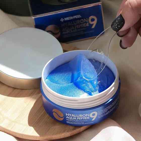 Патчі для глибокого зволоження з пептидним комплексом Hyaluron Aqua Peptide 9 Ampoule Eye Patch Medi Peel 60 шт Київ