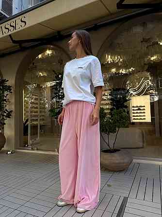 Жіночі базові об'ємні штани в стилі оверсайз турецький велюр Рожевий Одеса