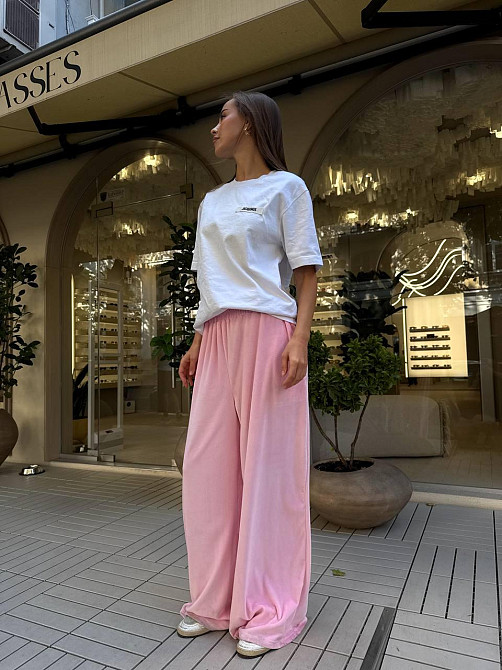 Жіночі базові об'ємні штани в стилі оверсайз турецький велюр Рожевий Одеса - фото 3