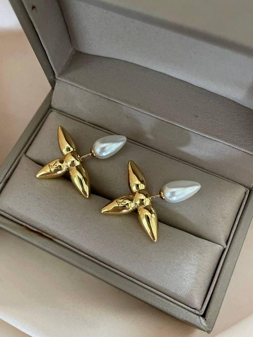 Сережки пусети LV покриття золото 18К Одеса - фото 1