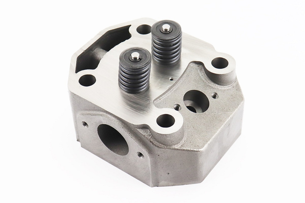 Головка циліндра R195NM у зборі Київ - фото 1