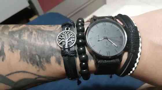 Подарочный набор для мужчин: наручные часы с 4 ориг. браслетами- диам 4см, длин 24см, шир рем 2см, без коробки Киев