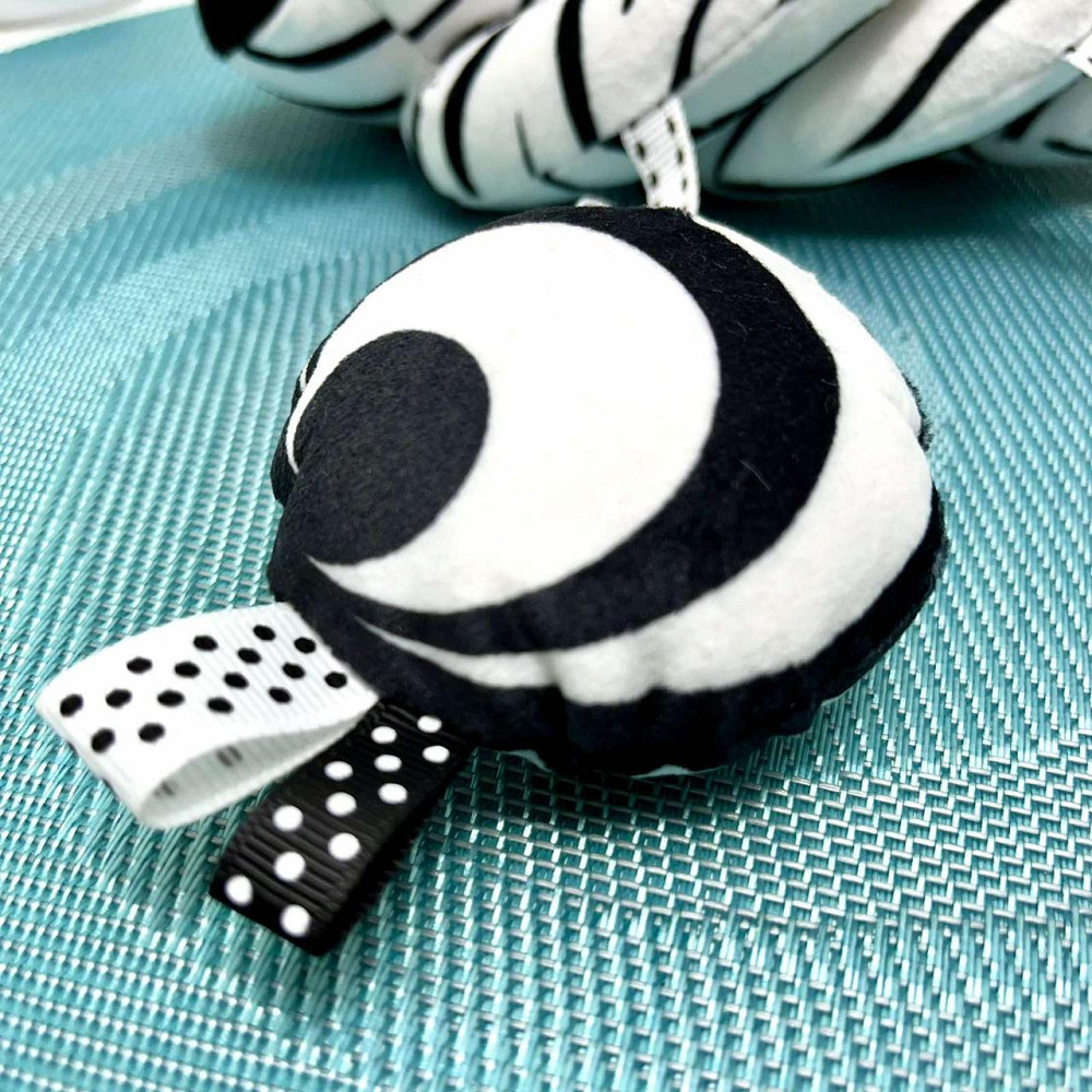 Підвіска-спіраль на візок Limo Toy Тварина 26 см Чорно-біла (rat58) Чернігів - фото 6