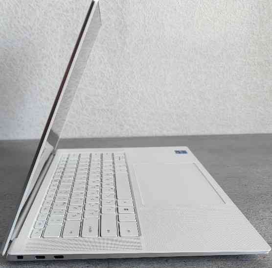 Преміум Ноутбук: DELL XPS 9520 ( 15.6 OLED 3.5K. i7- 12700H, RTX 3050Ti) Харків
