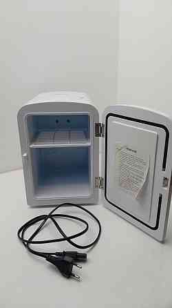 Портативний міні-холодильник AstroAI LY0204A лише 220w білий (товар вживаний) Луцьк