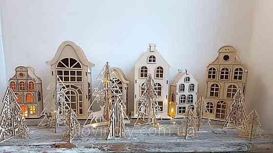 Святкова об'ємна декорація. Набір з 10 ялинок різного розміру та дизайнів. Ірпінь