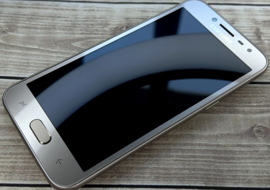 Смартфон Samsung Galaxy J2 Duos. Киев - изображение 6