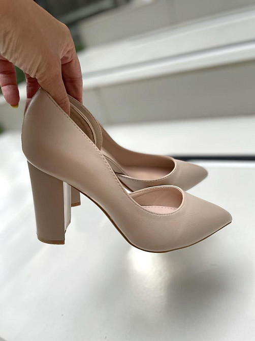 Туфлі жіночі TRASTA бежеві еко-шкіра каблук 8 см 36 р. ( -3) Коломия - фото 2